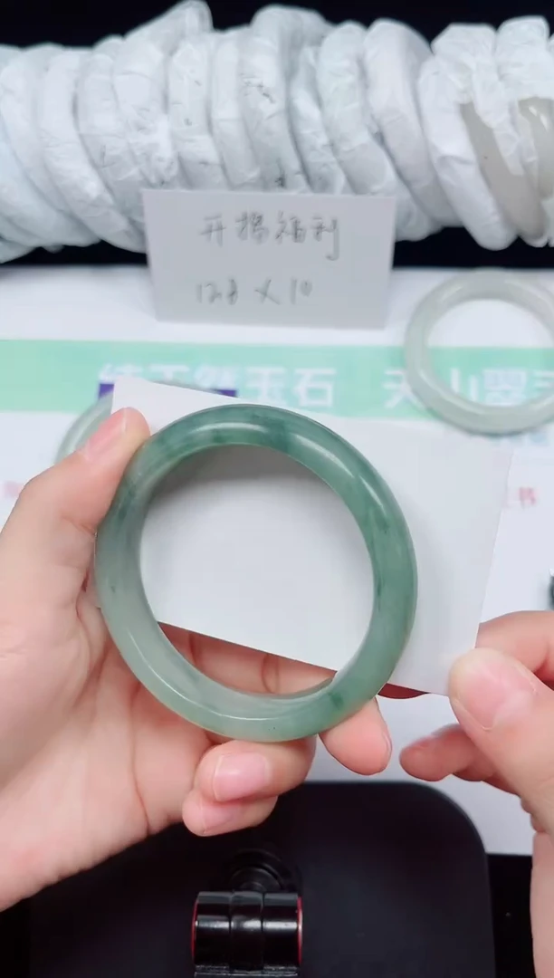 未镶嵌手镯石英质玉07-54/55
