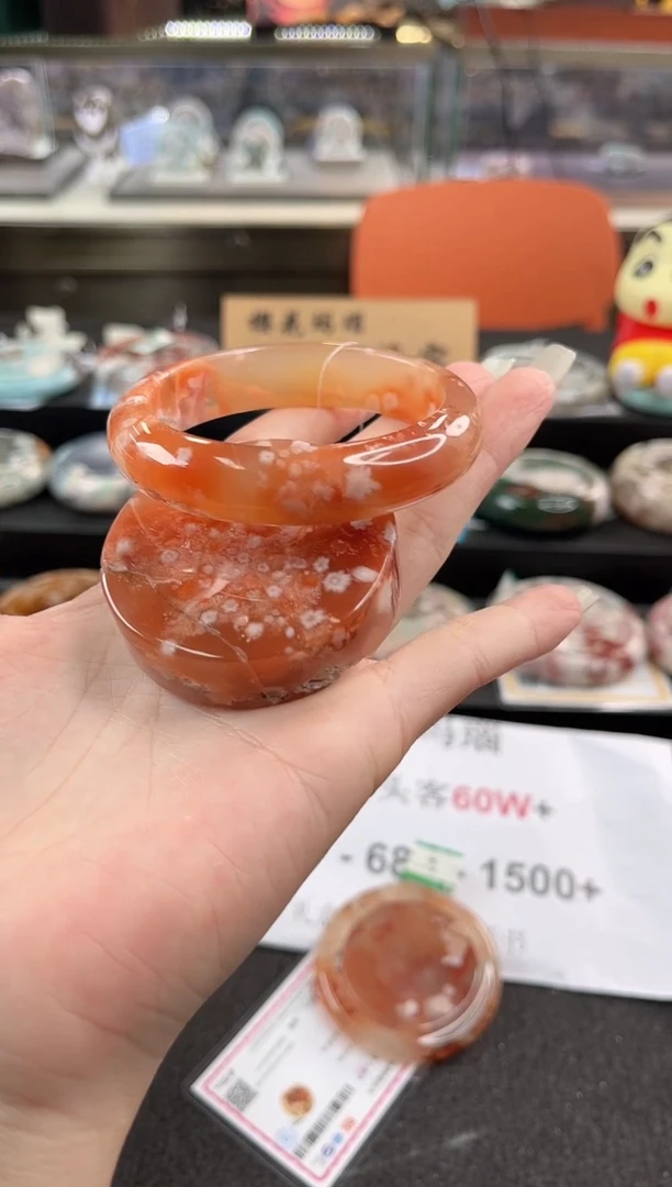 未镶嵌手镯石英质玉尘*丷圈口（赠品镯心）