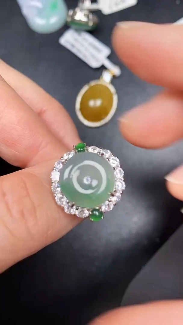 银S925镶嵌戒指翡翠5700