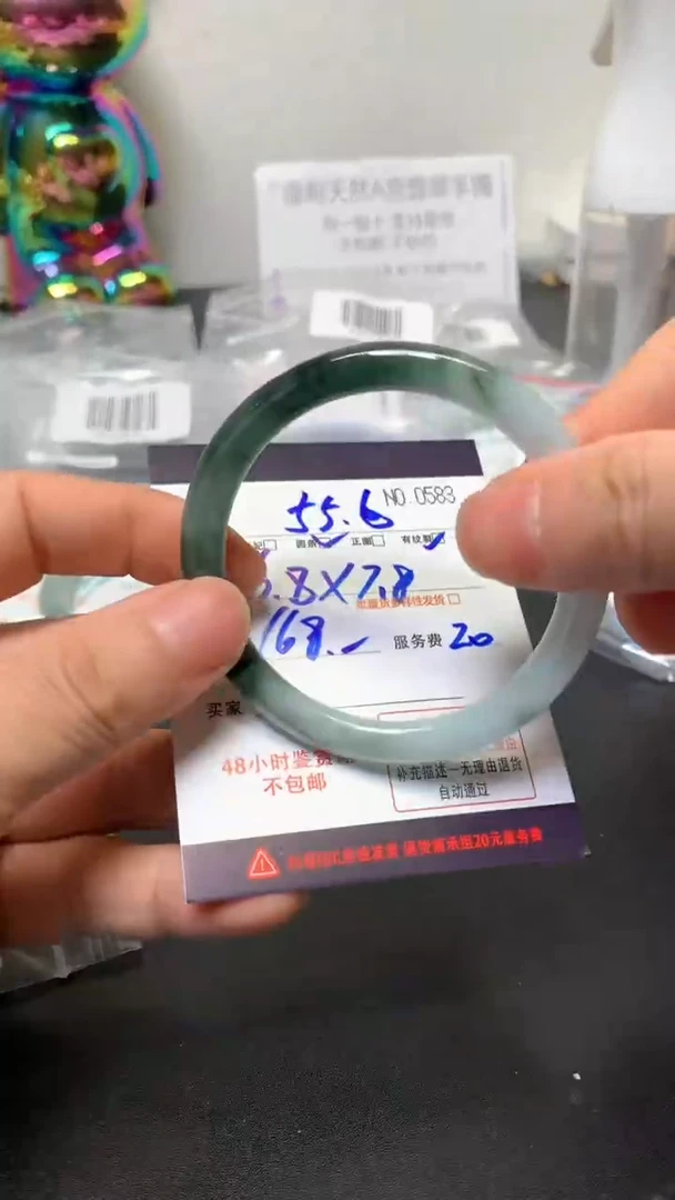 未镶嵌手镯翡翠p****?缅甸天然A货翡翠手镯