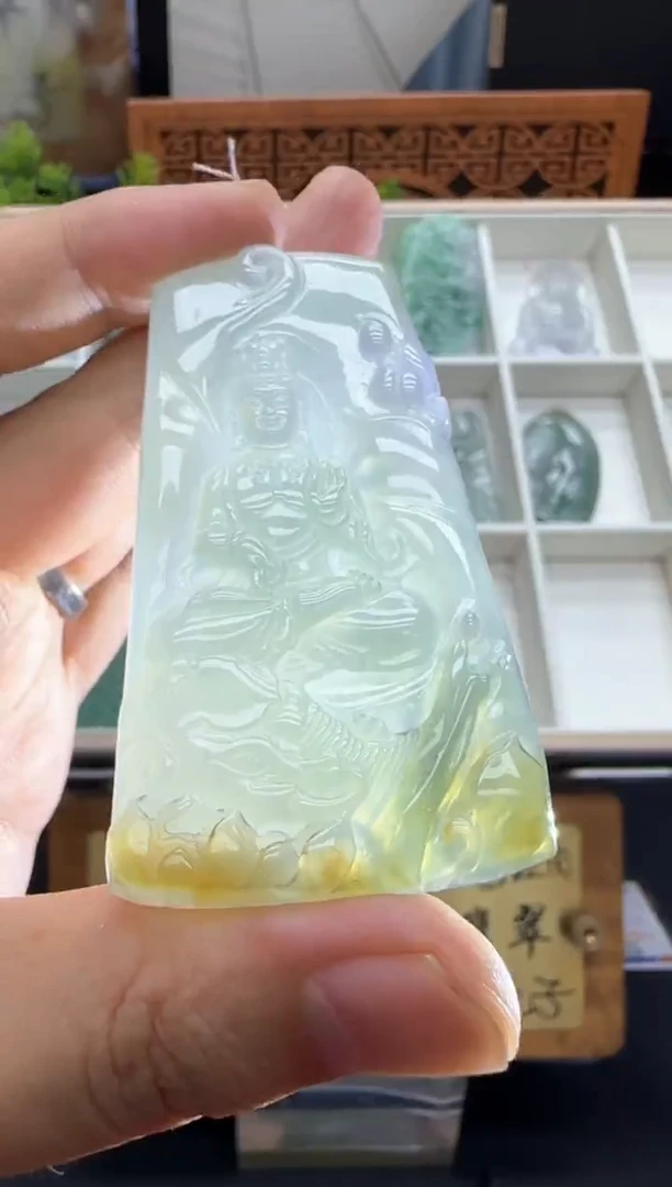 翡翠挂件未镶嵌A货翡翠多样性孤品