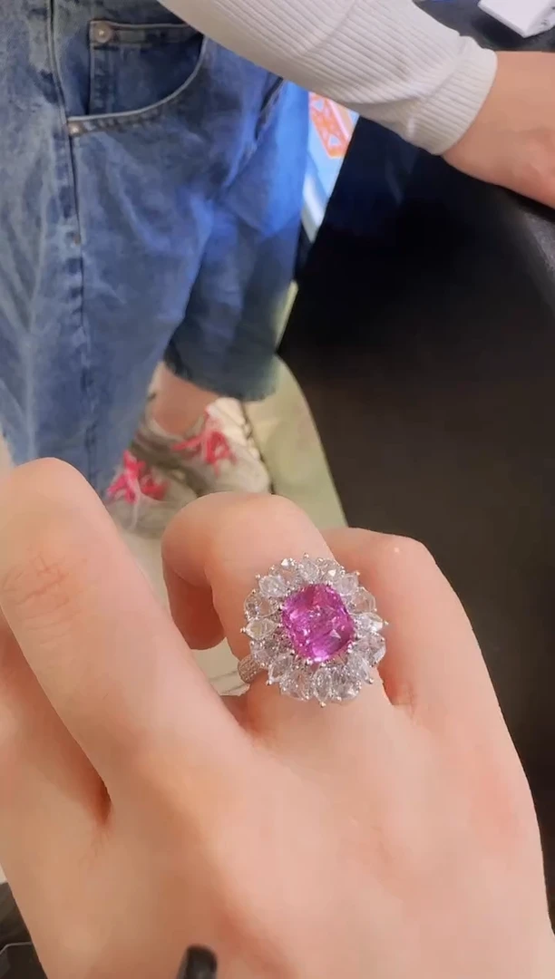 戒指彩色蓝宝石18K金镶嵌精选H-戒指