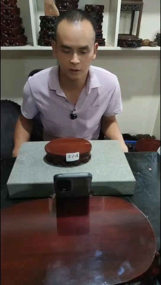 紫檀木类端景台瑕疵374