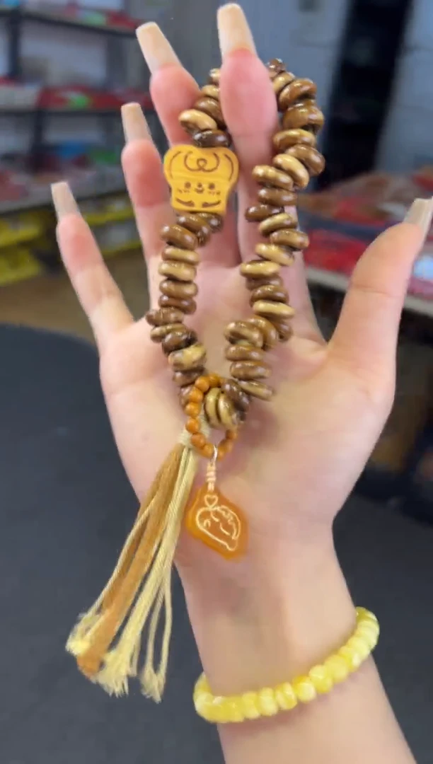 菩提根/象牙果吊坠 紫金鼠甜甜圈【蜡笔小新】