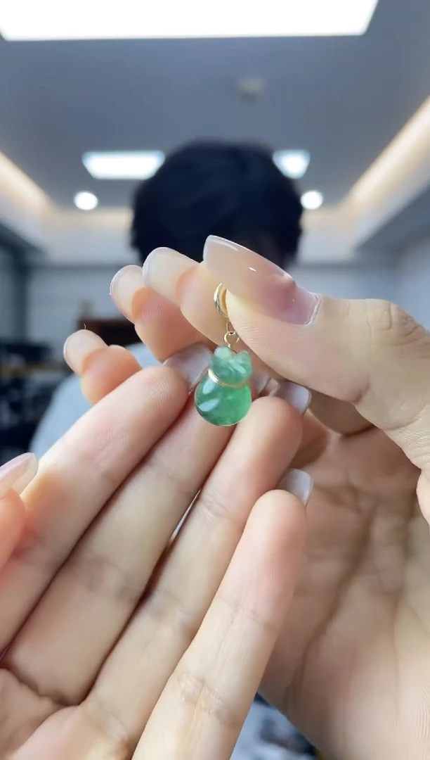 未镶嵌颈饰水晶多样性一件发货
