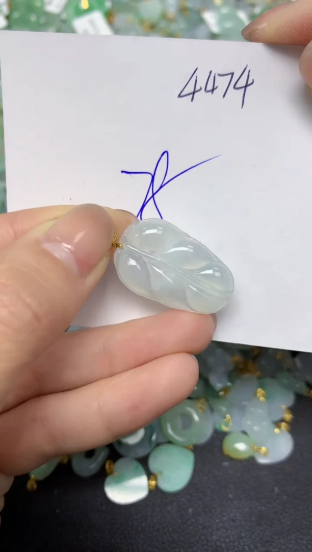 【闪购商品】翡翠颈饰18K金镶嵌天然翡翠A货