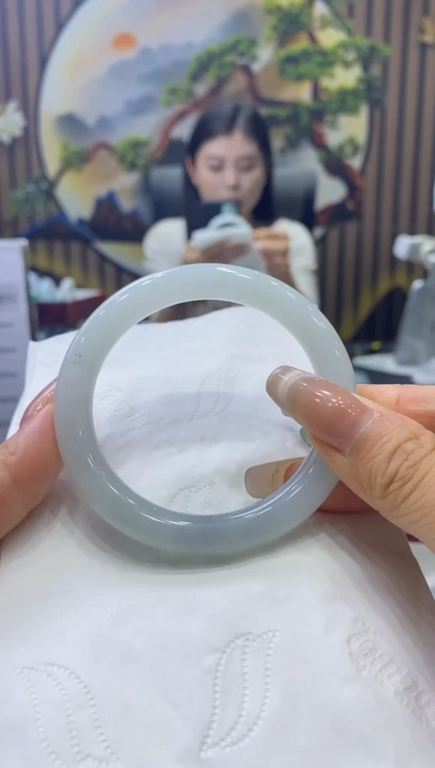 翡翠手镯未镶嵌00005075