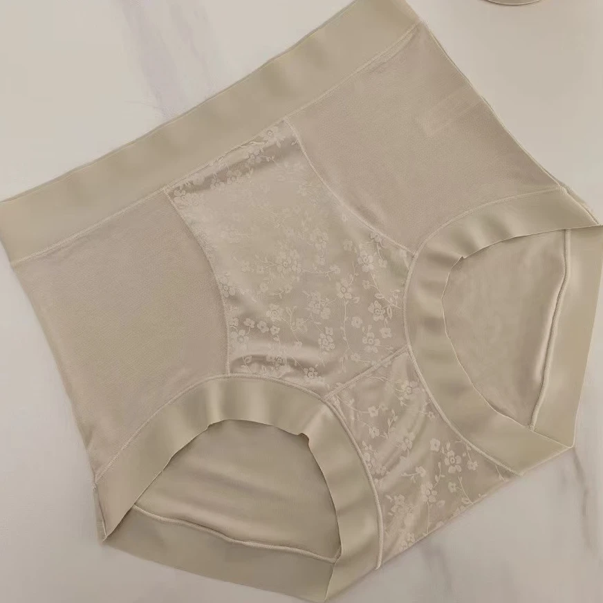 富姐2025早春中高腰莱赛尔7A蚕丝抑菌女内裤（颜色随机组）