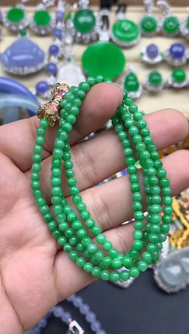 翡翠未镶嵌颈饰328-春日珠宝