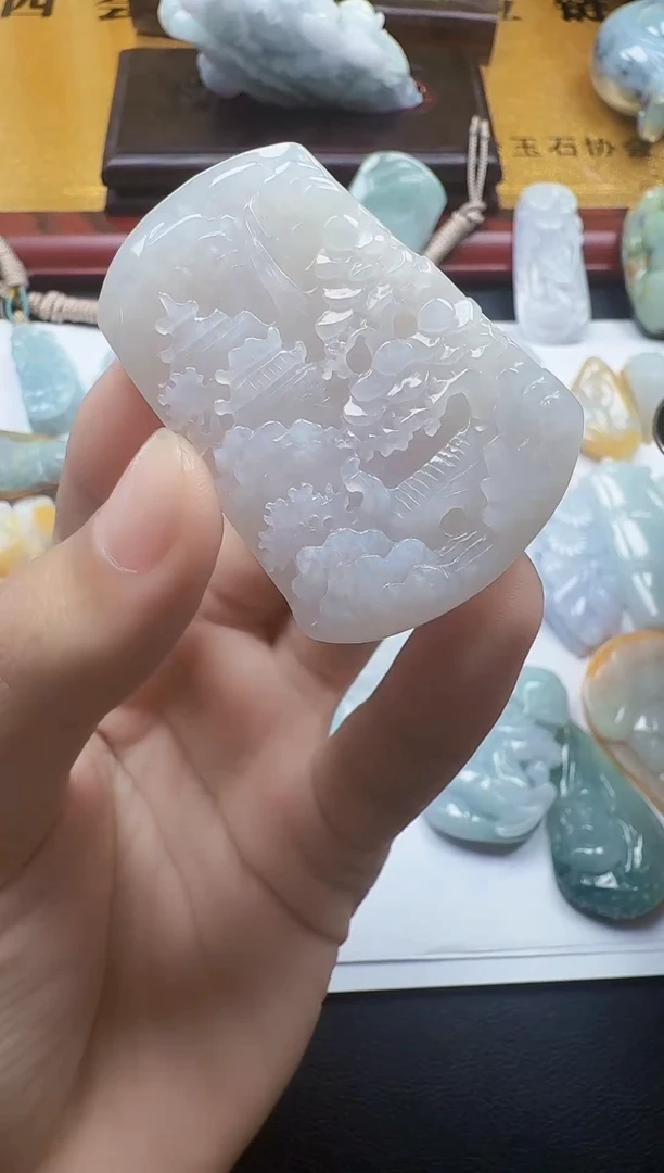 吊坠(不含链)未镶嵌翡翠1