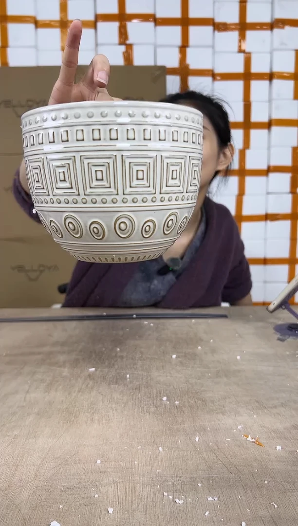 紫砂回字格白色14x11