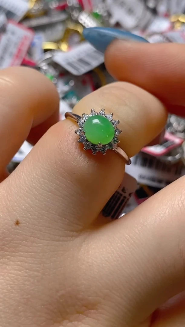 银S925镶嵌戒指翡翠百内无证书