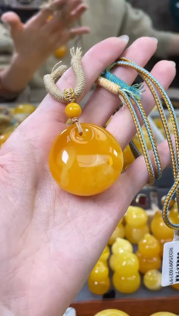 裸石琥珀未镶嵌J22