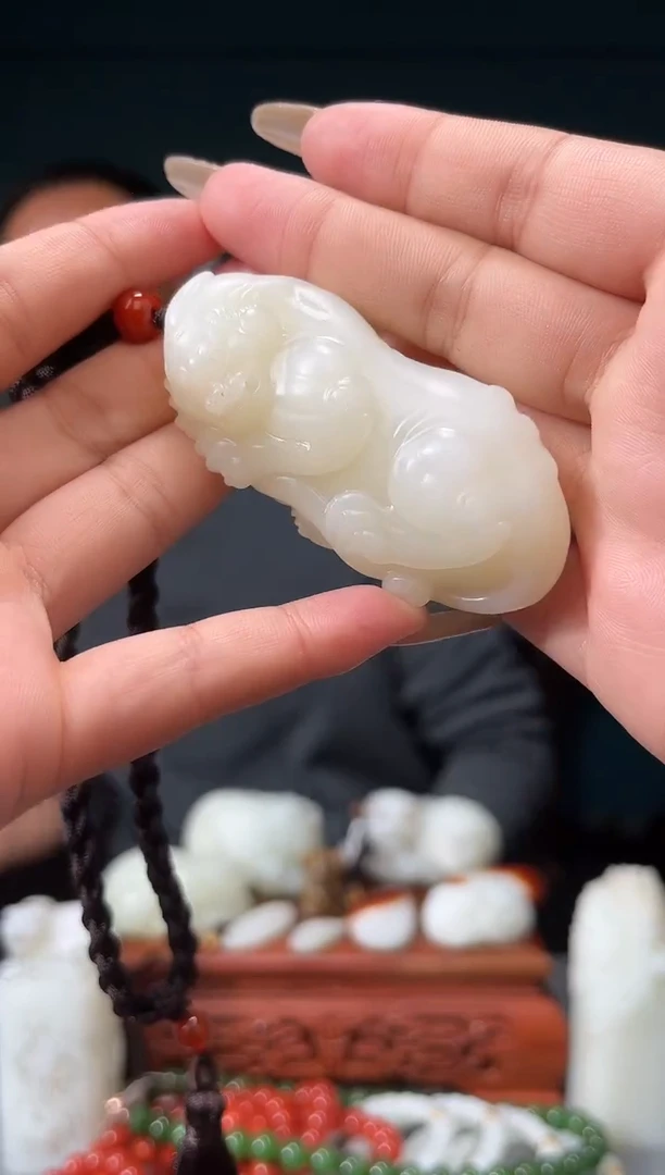 【闪购商品】和田玉颈饰未镶嵌貔貅