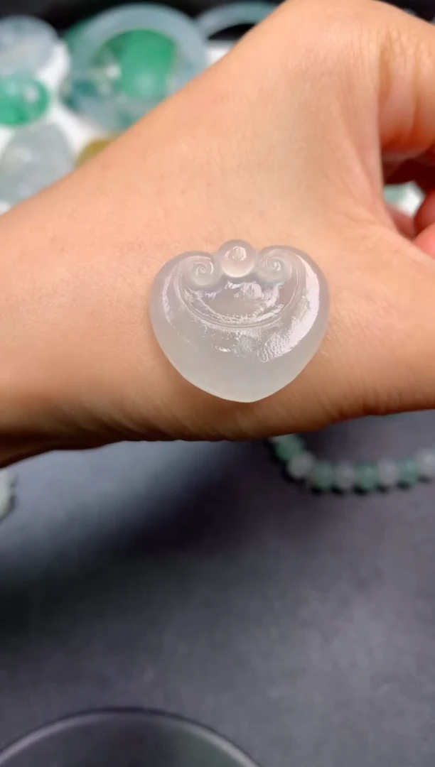 定制翡翠未镶嵌0667134789