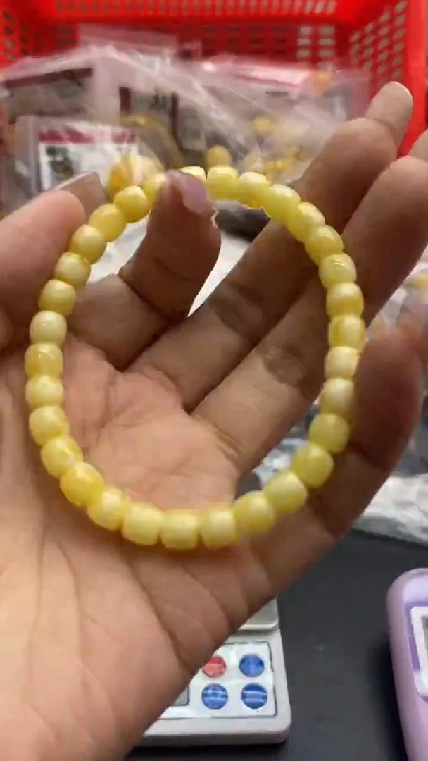 琥珀未镶嵌珠宝奇石1568