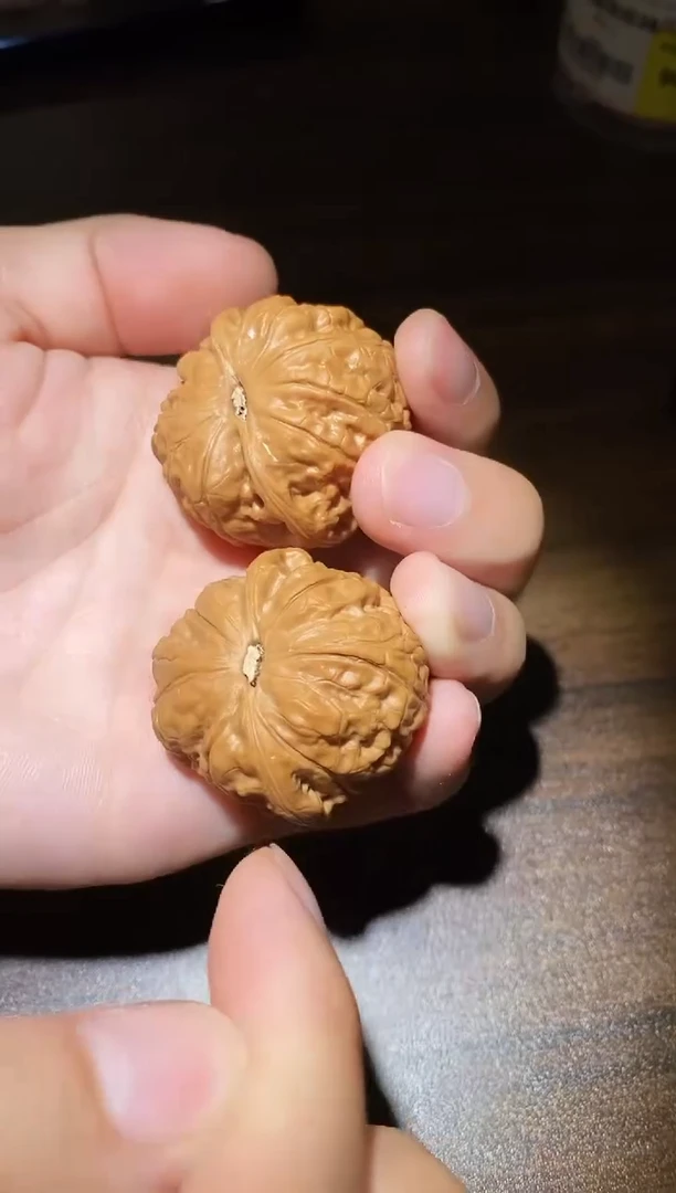 文玩核桃把件微修打底乾隆磨35-36