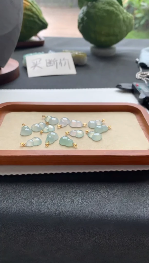 未镶嵌挂件翡翠翡翠葫芦多样性发一