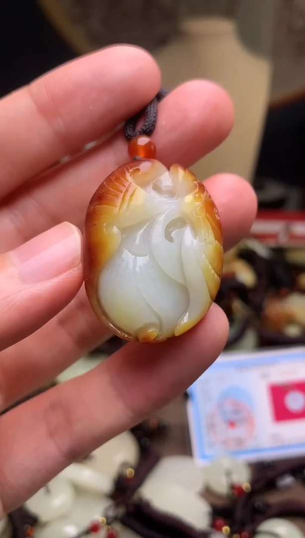 颈饰未镶嵌和田玉新疆料青海料清水和田玉吊坠