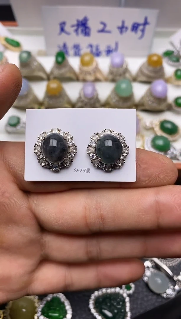 银S925镶嵌翡翠耳饰2300