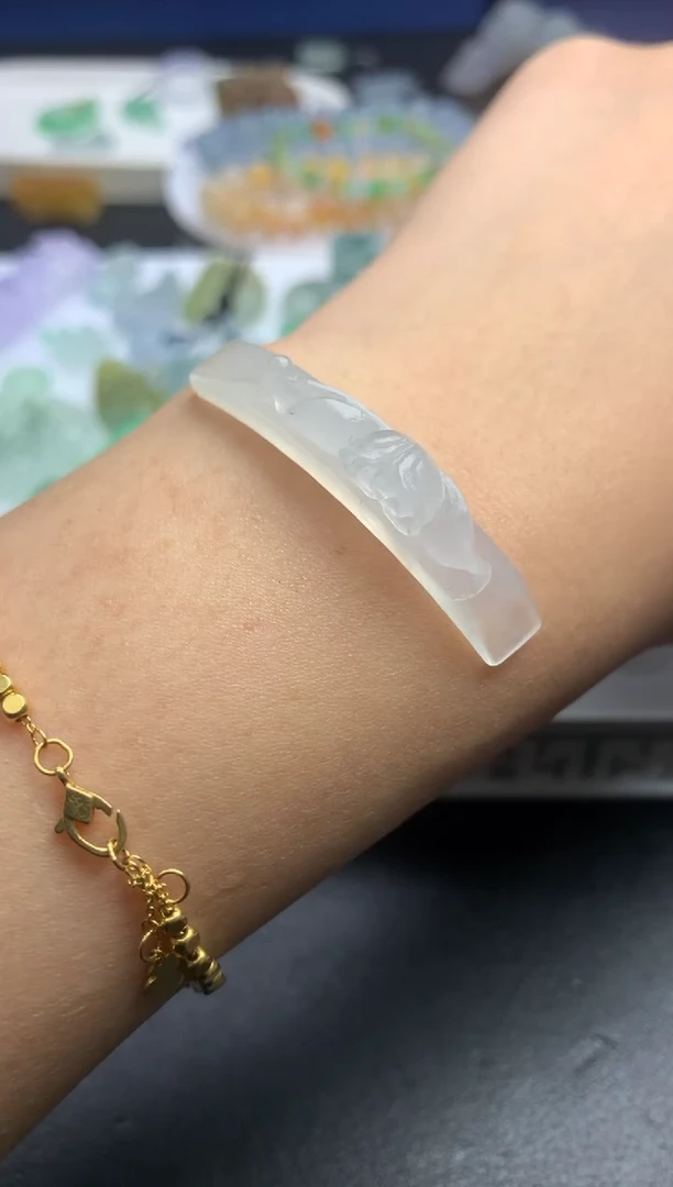 【闪购商品】定制翡翠未镶嵌毛货