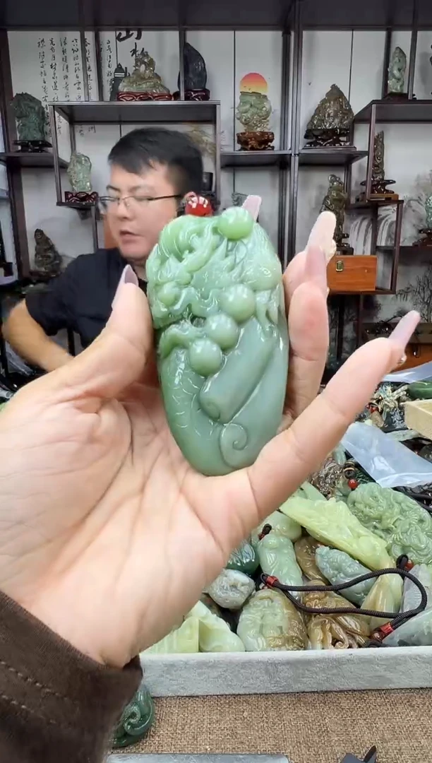 未镶嵌和田玉把件1