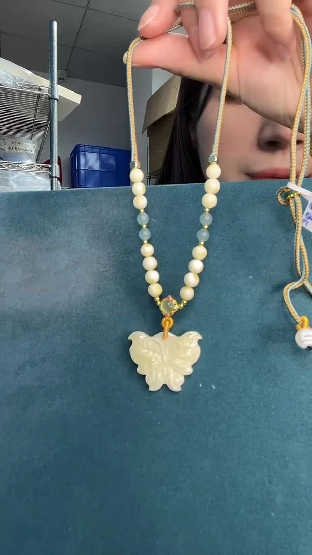 未镶嵌琥珀裸石A1268天然蜜蜡