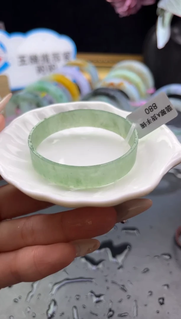 未镶嵌手镯定制翡翠湖水绿52-53