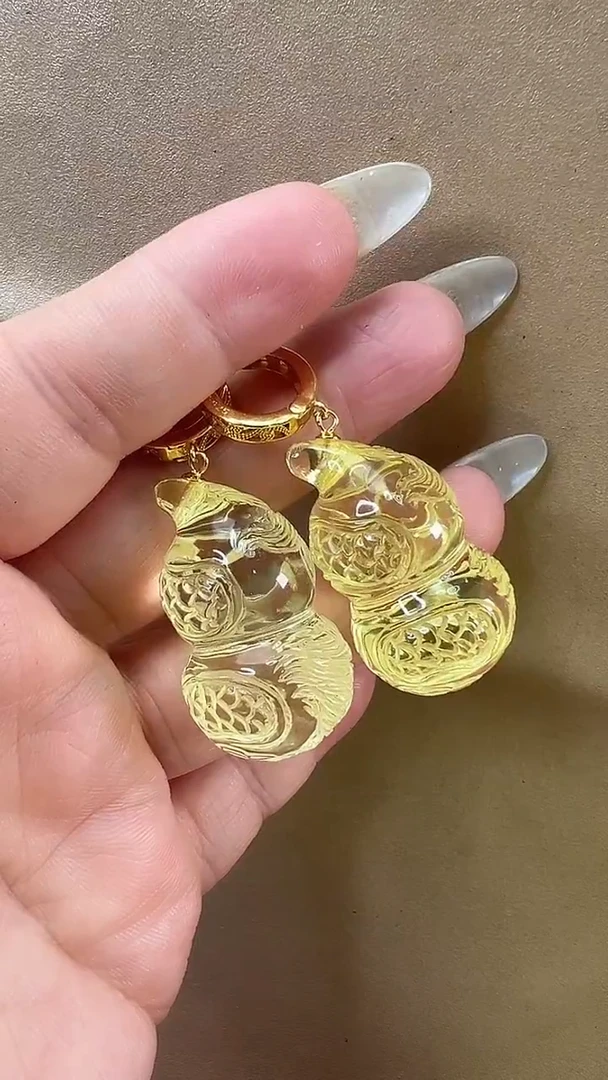 琥珀颈饰未镶嵌耳环