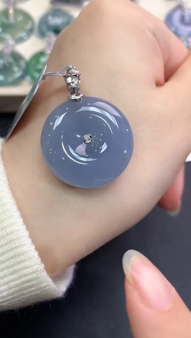 【闪购商品】翡翠颈饰18K金镶嵌B22 紫货有色差