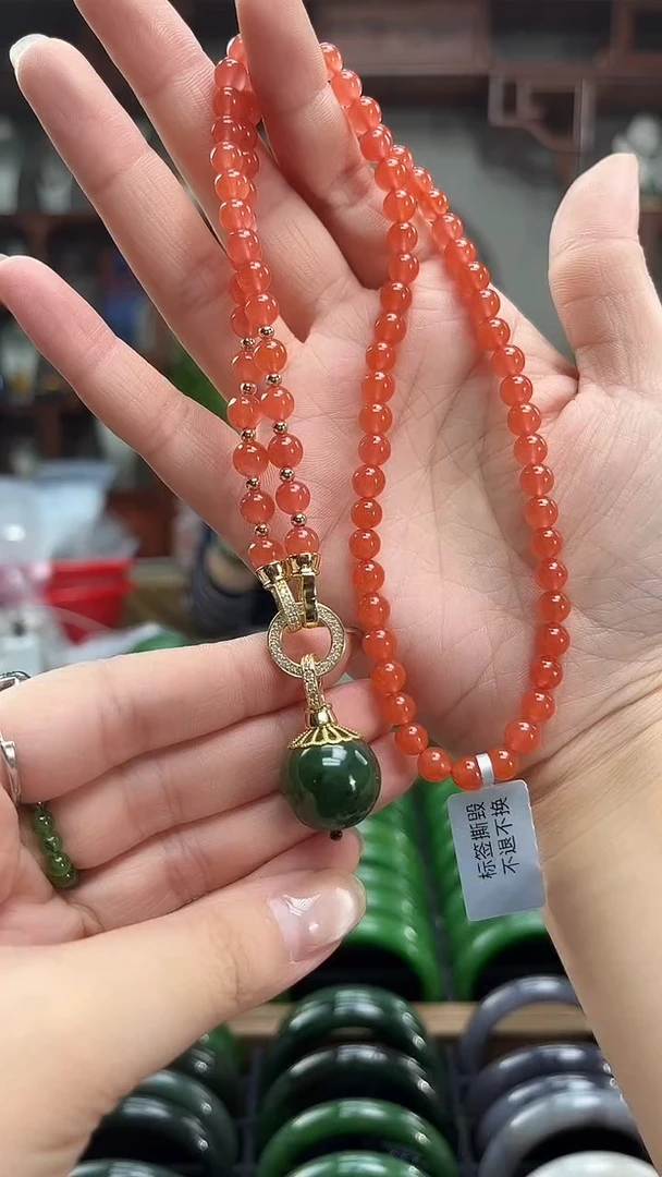 颈饰未镶嵌南红玛瑙项链
