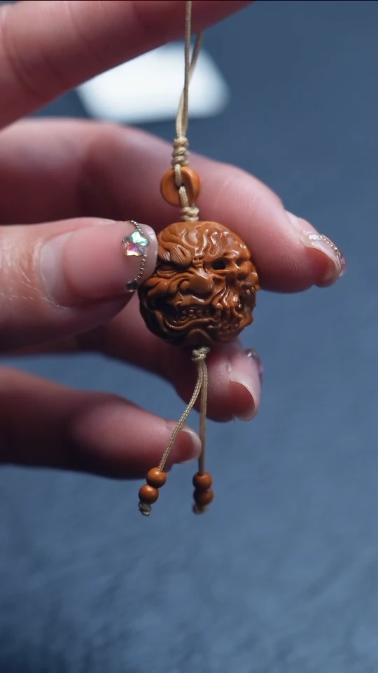 【闪购商品】橄榄核吊坠苏工橄榄核