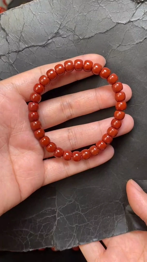 未镶嵌137南红玛瑙手串