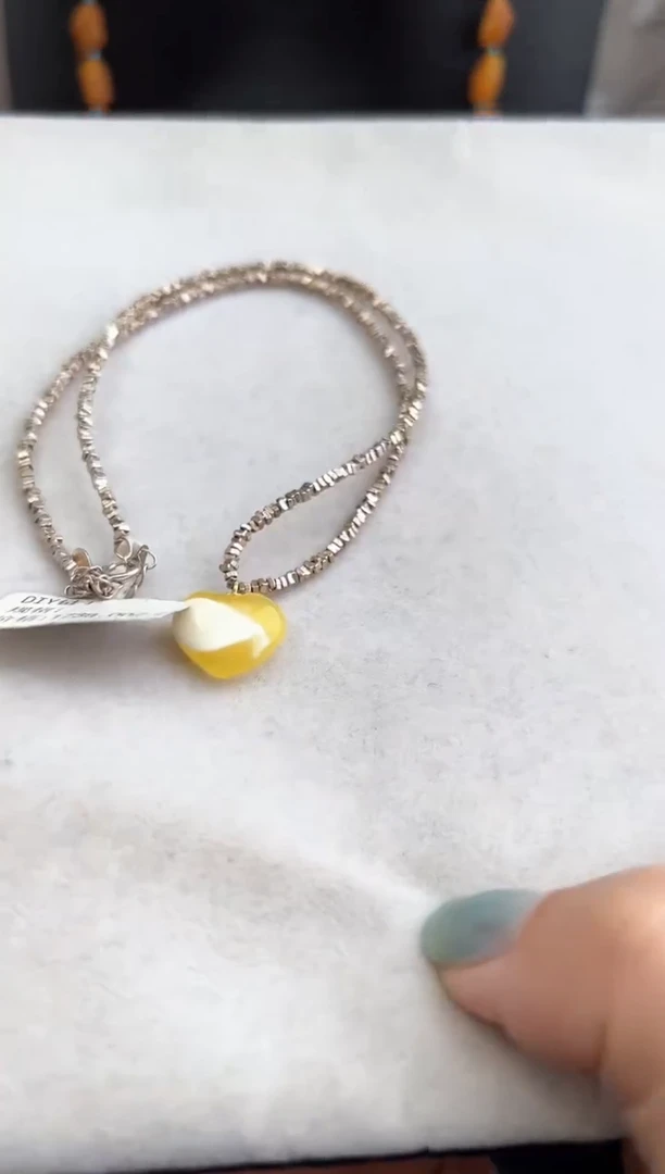 【闪购商品】琥珀裸石未镶嵌10218168-吊坠