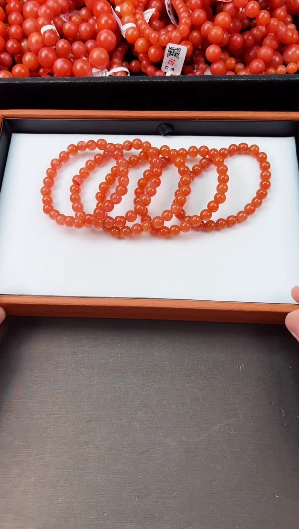 【闪购商品】南红玛瑙手串未镶嵌冰红7+一条