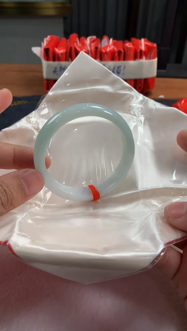 未镶嵌定制翡翠5079毛货不退不换 57-58圈