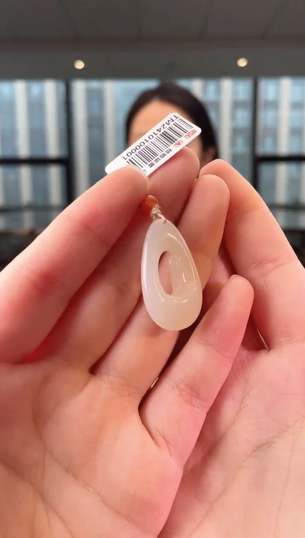 和田玉未镶嵌颈饰随型 p