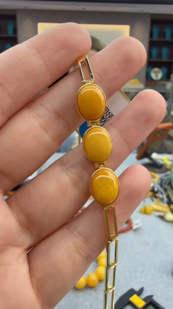 手链琥珀未镶嵌187秒拍号 假一罚三