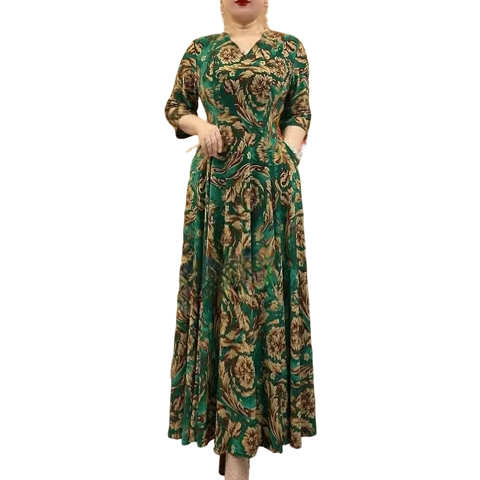 新款中老年时尚洋气减龄裙，气质V领遮肉显瘦中长款大摆连衣裙