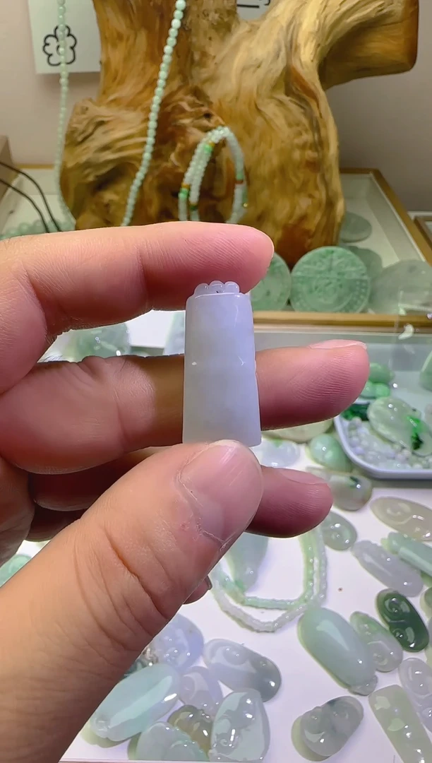 颈饰未镶嵌翡翠翡翠1