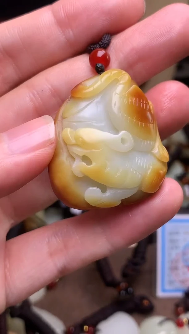 颈饰未镶嵌和田玉新疆料青海料清水和田玉吊坠