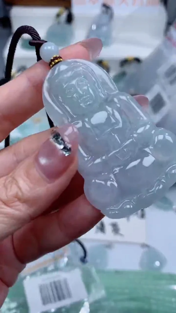 颈饰未镶嵌翡翠吊坠