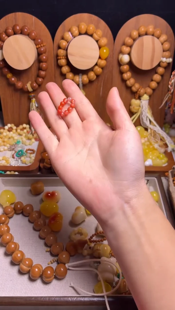 手串猴头核桃叁****幺单配饰飘花跑环