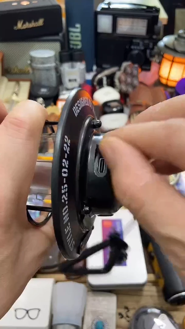 瓷片闪购商品 如图所示