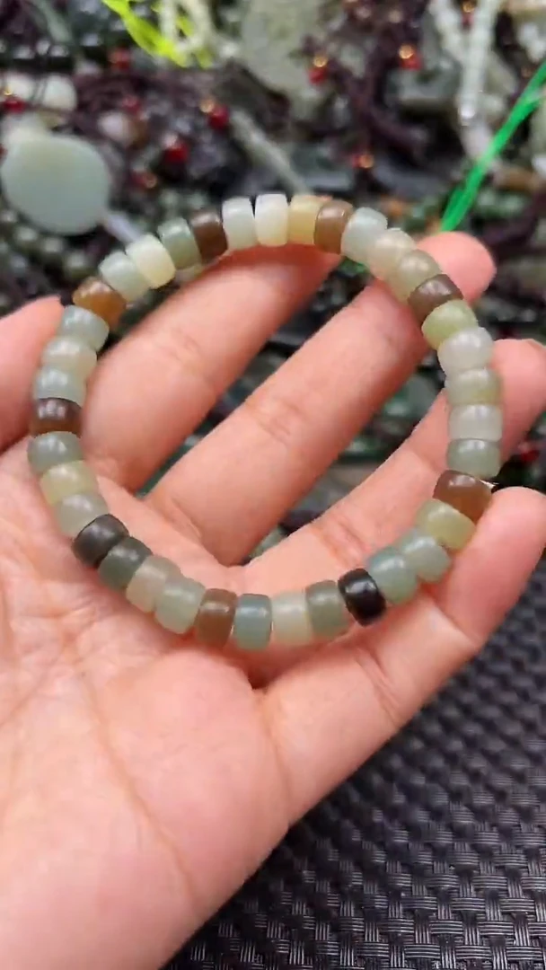 【闪购商品】和田玉颈饰未镶嵌.