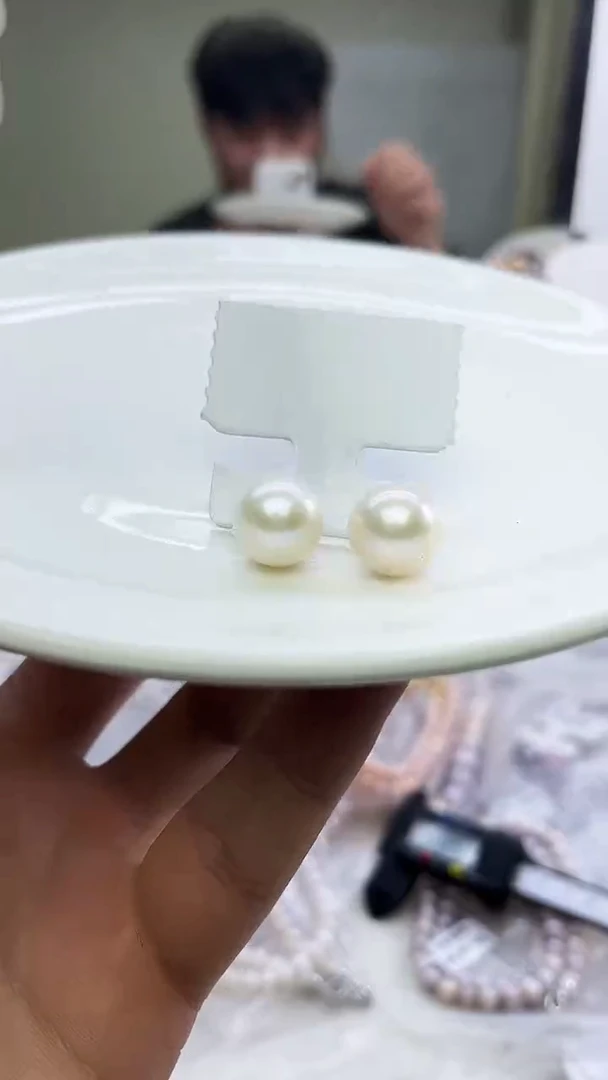 未镶嵌耳饰淡水珍珠白色系耳饰