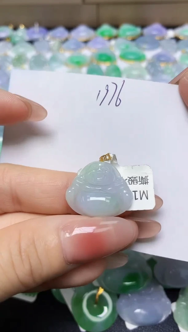 翡翠未镶嵌颈饰 天然缅甸翡翠A货