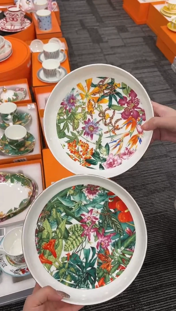 【闪购商品】杯H796--------------