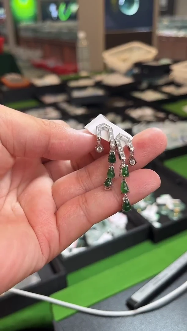 未镶嵌翡翠耳饰16231/多样性发一个