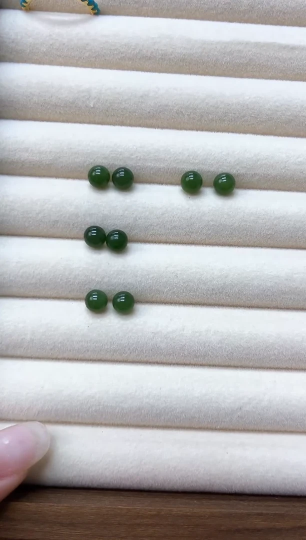 和田玉未镶嵌耳饰银镶碧玉卡6mm耳钉 多样拍一发一